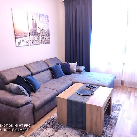 Seventh House Apartment Красков Екстериор снимка